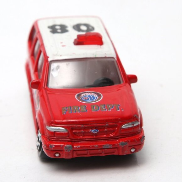 REALTOY Ford Explorer Fire Department Truck SUV Die Cast Metal Toy Car Red #08 - Picture 3 of 6